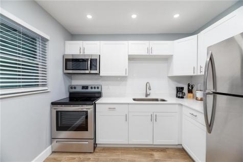 628 SW 14th Terrace Fort Lauderdale FL 33312