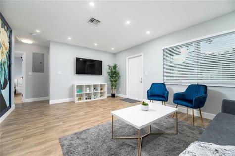 628 SW 14th Terrace Fort Lauderdale FL 33312