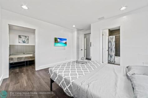 1215 NE 200th Street Miami FL 33179