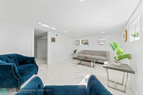 1215 NE 200th Street Miami FL 33179