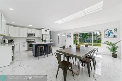 1215 NE 200th Street Miami FL 33179