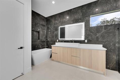 656 NW 21st Street Wilton Manors FL 33311