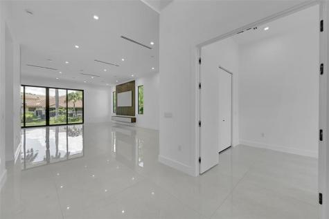 656 NW 21st Street Wilton Manors FL 33311