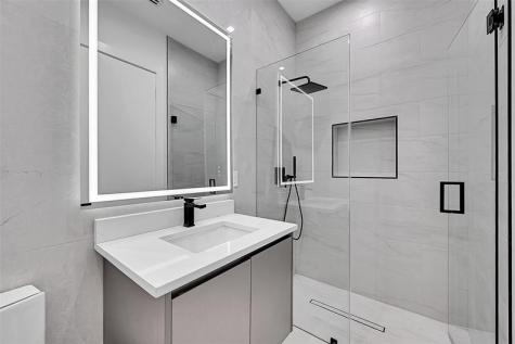656 NW 21st Street Wilton Manors FL 33311