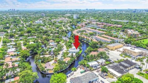 656 NW 21st Street Wilton Manors FL 33311