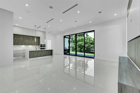 656 NW 21st Street Wilton Manors FL 33311