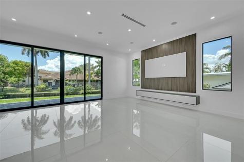 656 NW 21st Street Wilton Manors FL 33311
