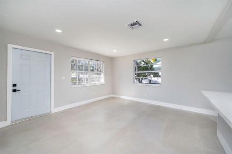 1161 NW 105th Terrace Miami FL 33150