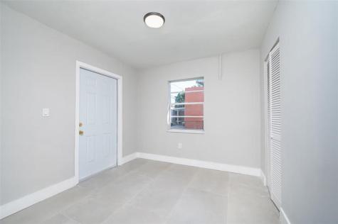 1161 NW 105th Terrace Miami FL 33150