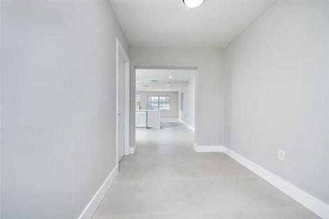 1161 NW 105th Terrace Miami FL 33150