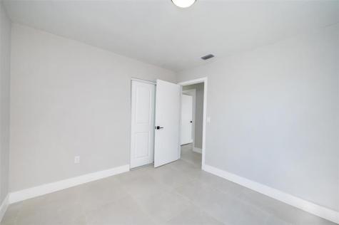 1161 NW 105th Terrace Miami FL 33150