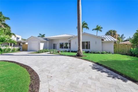 1240 NE 27th Way Pompano Beach FL 33062
