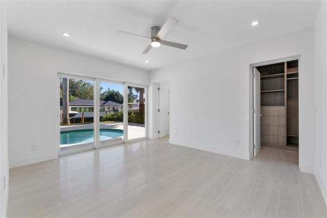 1240 NE 27th Way Pompano Beach FL 33062