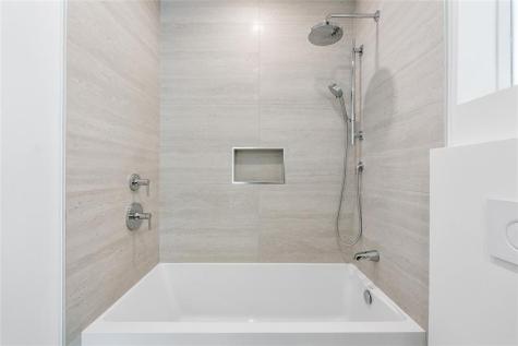 1240 NE 27th Way Pompano Beach FL 33062