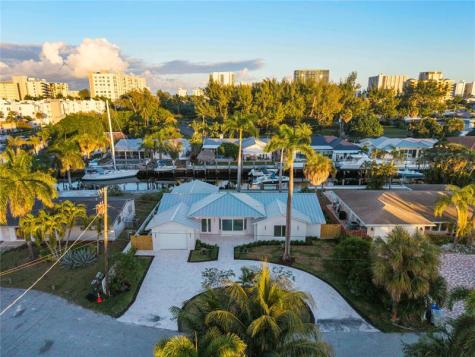 1240 NE 27th Way Pompano Beach FL 33062