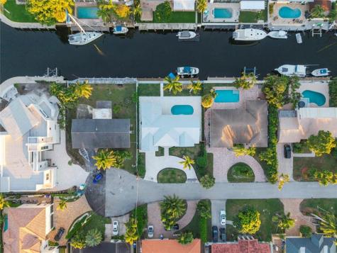 1240 NE 27th Way Pompano Beach FL 33062