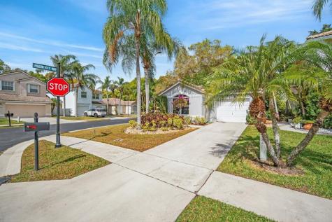 6923 Torch Key Street Lake Worth FL 33467