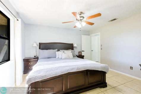 1181 SW Goodman Avenue Port St Lucie FL 34953