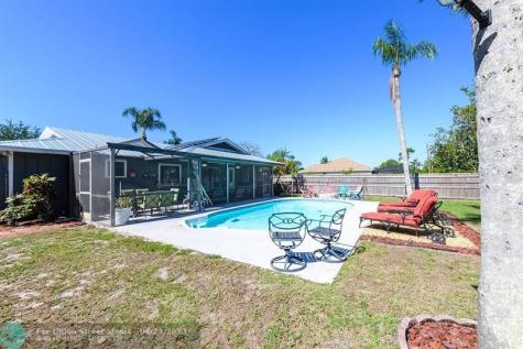 1181 SW Goodman Avenue Port St Lucie FL 34953