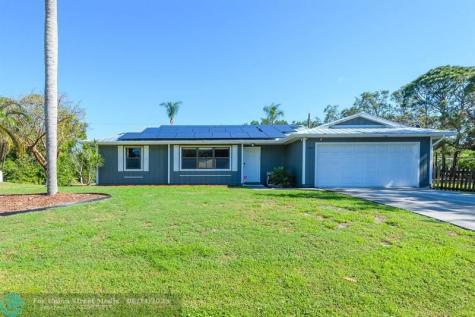 1181 SW Goodman Avenue Port St Lucie FL 34953