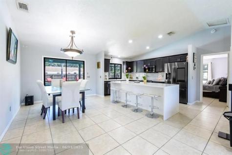 1181 SW Goodman Avenue Port St Lucie FL 34953