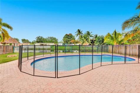 5170 SW 89th Terrace Cooper City FL 33328