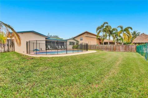 5170 SW 89th Terrace Cooper City FL 33328