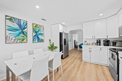 415 SE 3rd Avenue Delray Beach FL 33483
