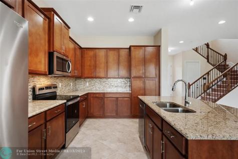 5573 Zestar Lane Westlake FL 33470