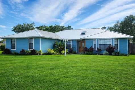 728 N Fischer Circle Sebastian FL 32958
