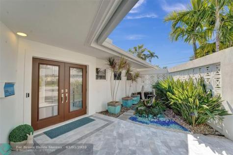 1825 Coral Gardens Drive Wilton Manors FL 33306