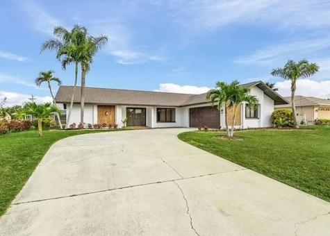 813 SW 52nd Street Cape Coral FL 33914