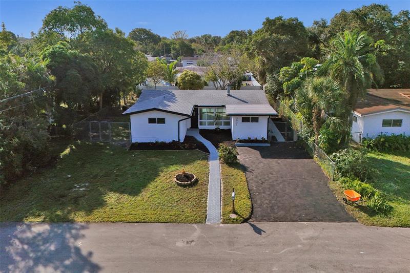 3024 SW 10th Street Fort Lauderdale FL 33312