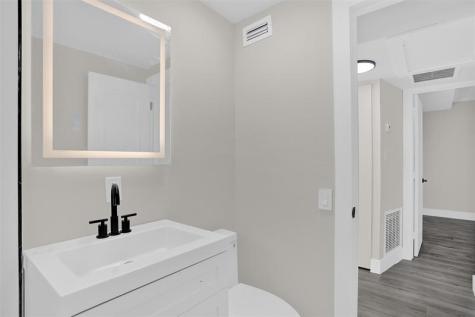 3024 SW 10th Street Fort Lauderdale FL 33312