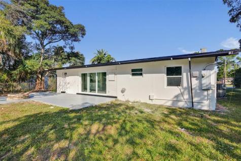 3024 SW 10th Street Fort Lauderdale FL 33312