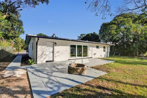 3024 SW 10th Street Fort Lauderdale FL 33312