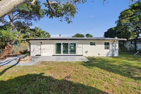 3024 SW 10th Street Fort Lauderdale FL 33312