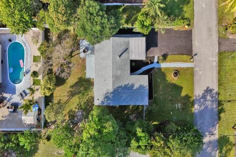 3024 SW 10th Street Fort Lauderdale FL 33312