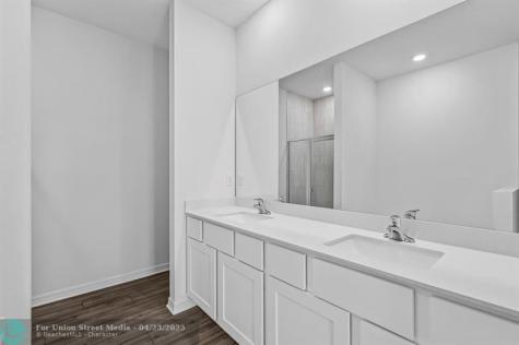 8416 100TH Avenue Vero Beach FL 32967