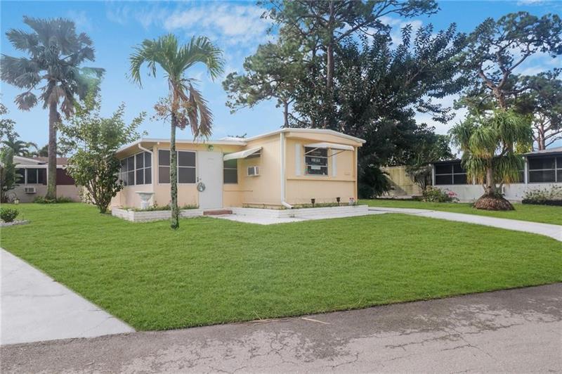 4166 2ND Court Lantana FL 33462