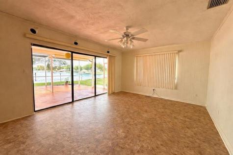 2000 NW 86th Terrace Pembroke Pines FL 33024