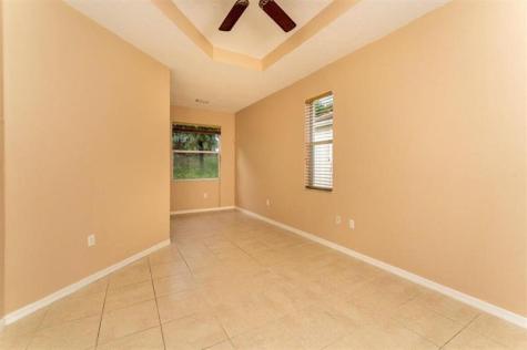 806 SW Rocky Bayou Terrace Saint Lucie West FL 34986