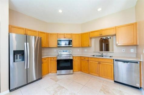 806 SW Rocky Bayou Terrace Saint Lucie West FL 34986