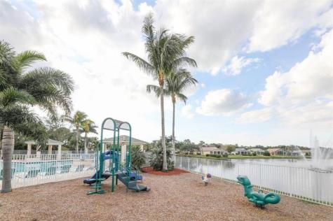 806 SW Rocky Bayou Terrace Saint Lucie West FL 34986