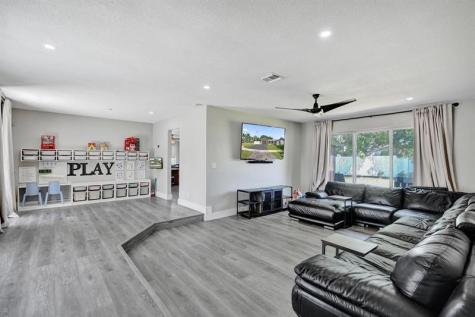 6411 SW 6th Street Margate FL 33068