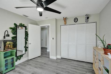 6411 SW 6th Street Margate FL 33068