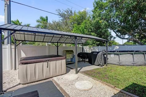 6411 SW 6th Street Margate FL 33068