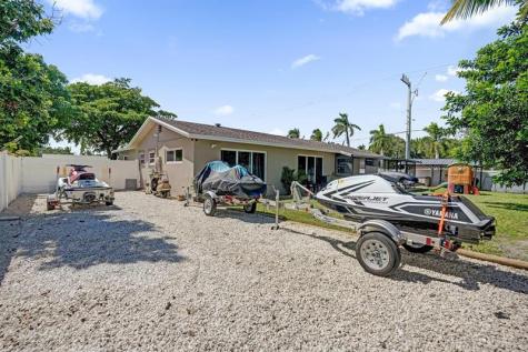 6411 SW 6th Street Margate FL 33068