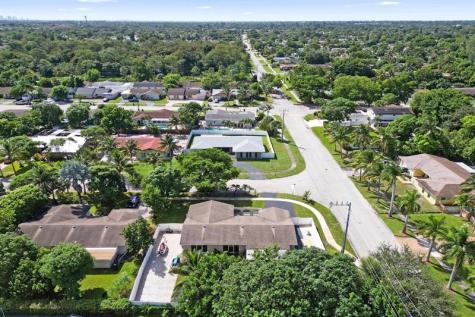6411 SW 6th Street Margate FL 33068