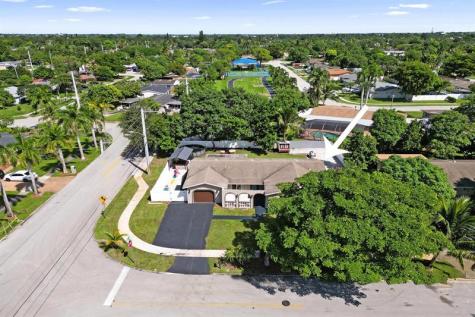 6411 SW 6th Street Margate FL 33068